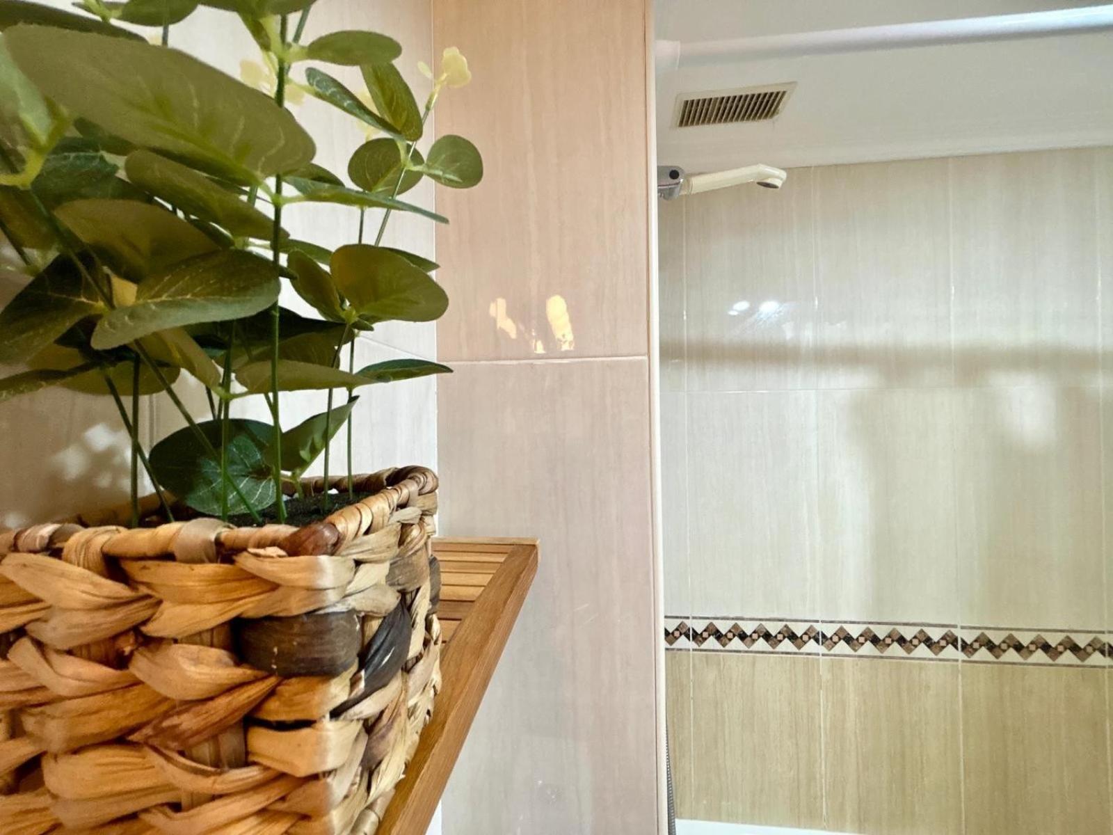 شقة Holibai, Chulina, Cerca De La Playa, Con Piscina Y Parking بايونا المظهر الخارجي الصورة